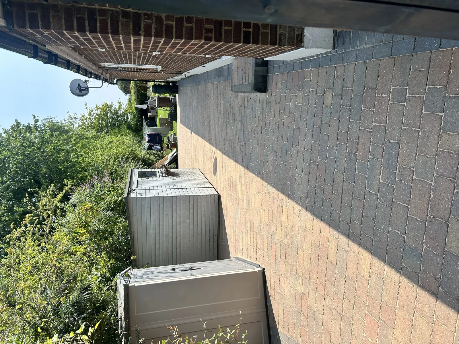 Driveway and path cleaning result in Kent